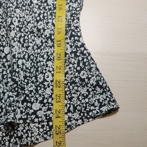 ADOLFO DOMINGUEZ Black and white floral 100% Muberry silk camisole - Picture 9 of 12